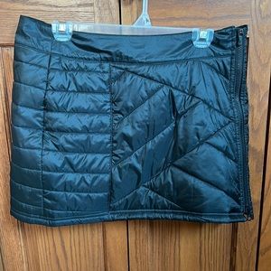 Smart wool running skirt